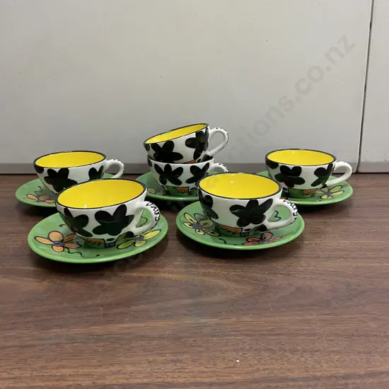 "Splashy" NZ Studio Pottery Duo's x 5 plus 1 cup