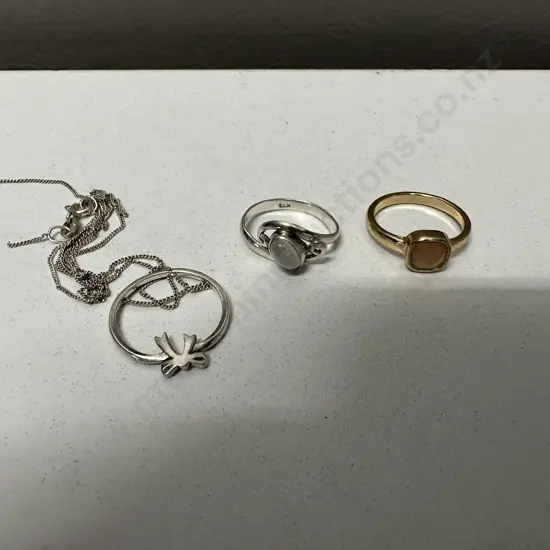 925 Necklace & Ring With Gem, Peach Coloured Ring