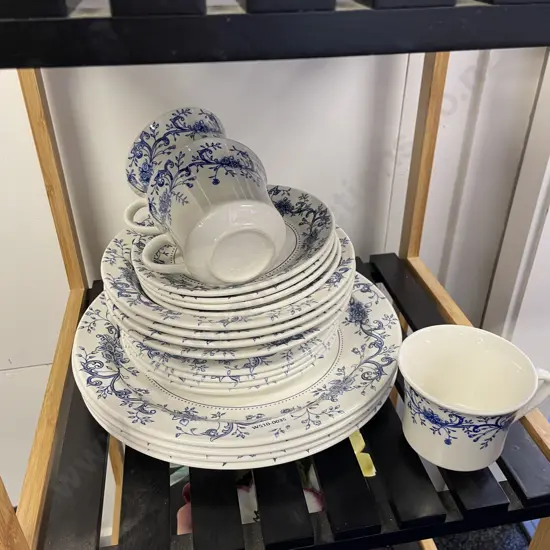 NZ Pottery Blue and White "Malvern" Dinner/teaware