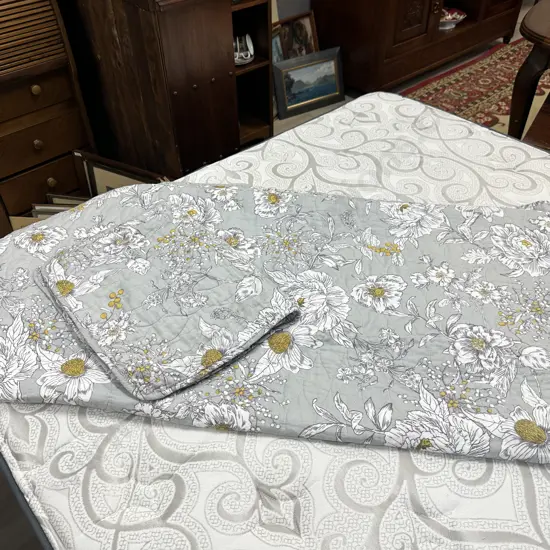 Design Republique Floral King Single Coverlet With Pillow Case