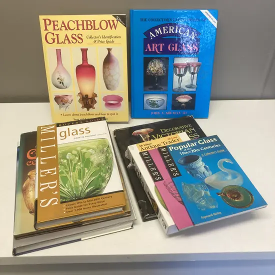 Lot of 9 Books on Glass & Bottles