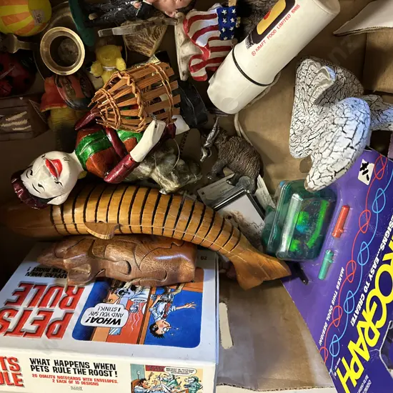 Box Of Vintage Items 