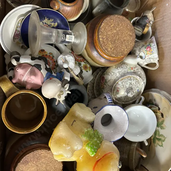 Box Lot Vintage Pottery, Candle, Lord Nelsonware Etc