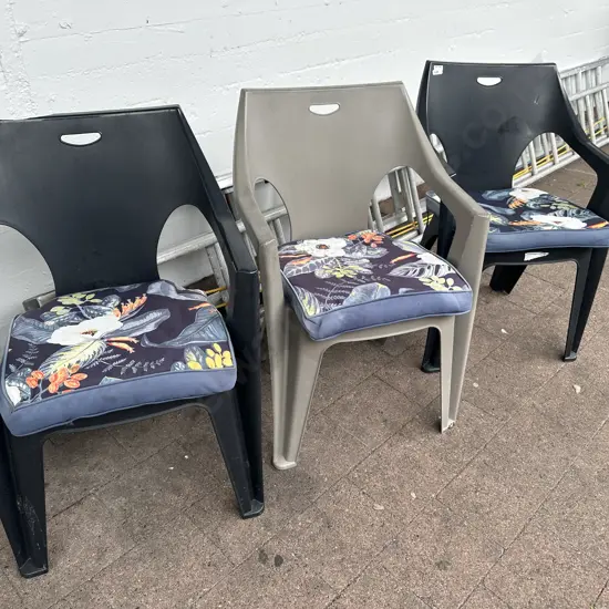 Set of 3 PVC Patio Chairs With Squabs (1 Chair AF to Back)