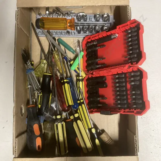 Box Lot Bit Sets & Screwdrivers