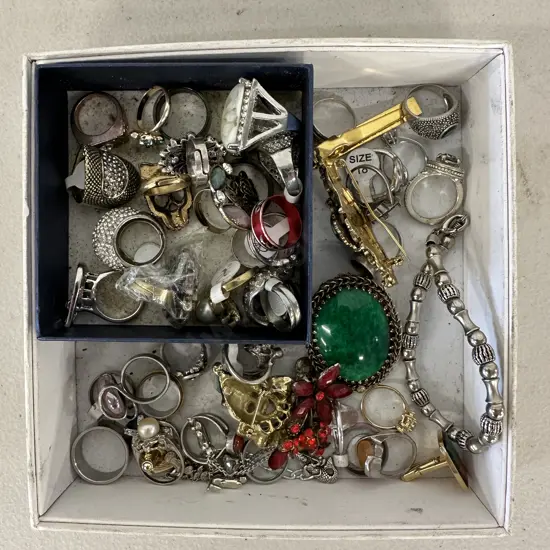 Selection Of Costume Jewellery 