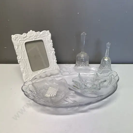 Assorted items including 2 x crystal bells