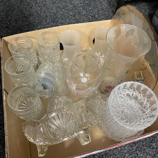 Box of Assorted Glassware