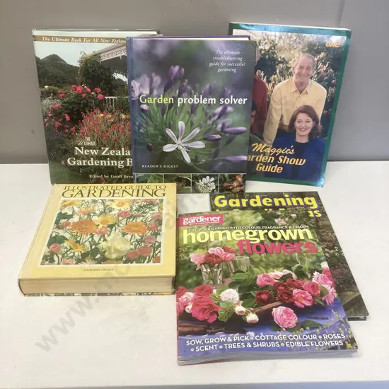 Lot of Gardening Books & Magazines