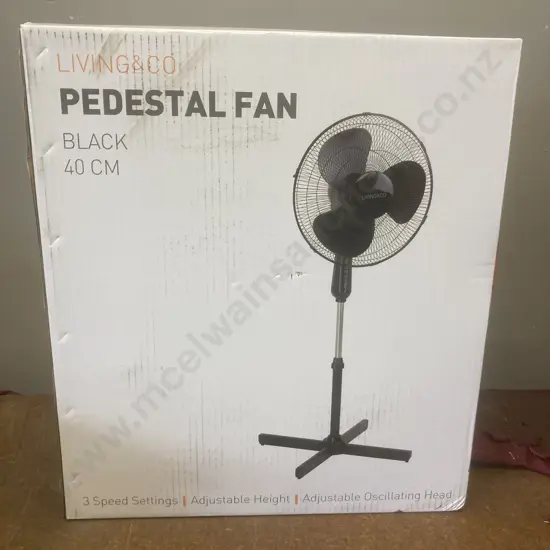 Living & Co Pedestal Fan,Black 40cm 3 Speed Oscillating, New