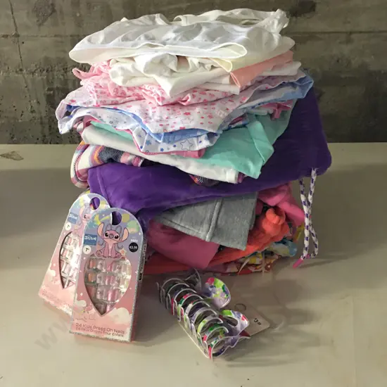 Assorted Childrens Clothing With Nails & Fashion Clip
