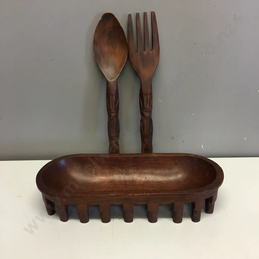 Oval Carved Wooden Bowl & pair of Wooden Utensils Image 1++