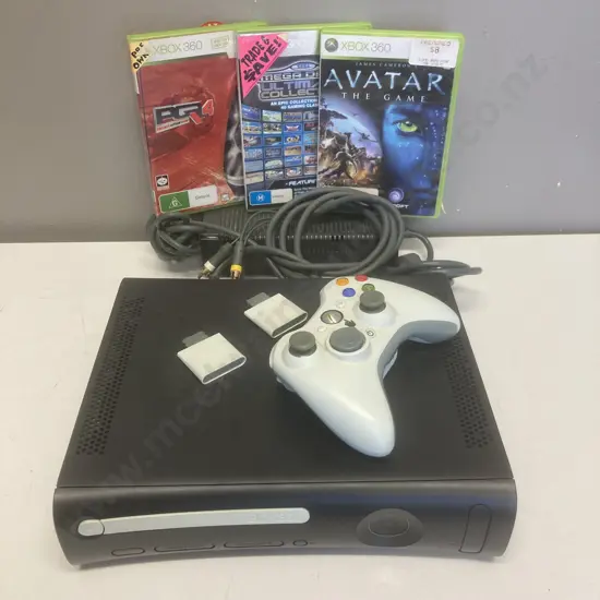 X-Box 360 Console, Grey, 1 White Controller, 2 Memory Cards, 3 Games