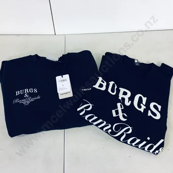New Script Embroidery Crew Black & White Size L With Black & White Tee Size L