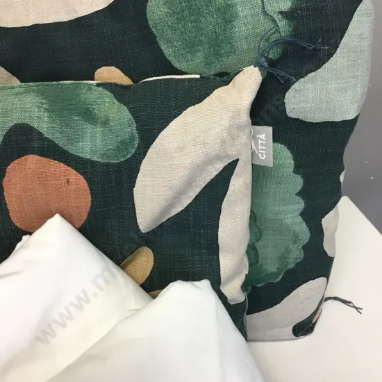 Queen Size Sheet Sets With Cita Design Cushions x4