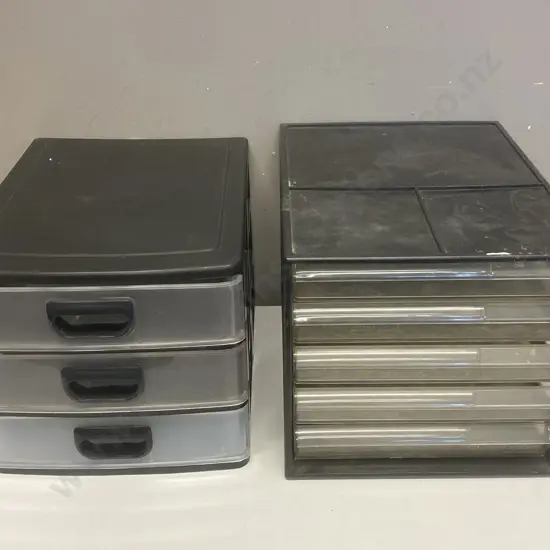 3 & 5 Plastic Drawer Units