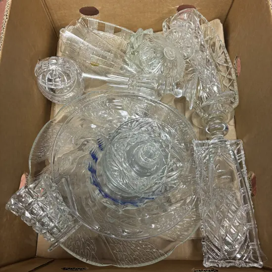 Box Lot of Assorted Glassware/Crystal