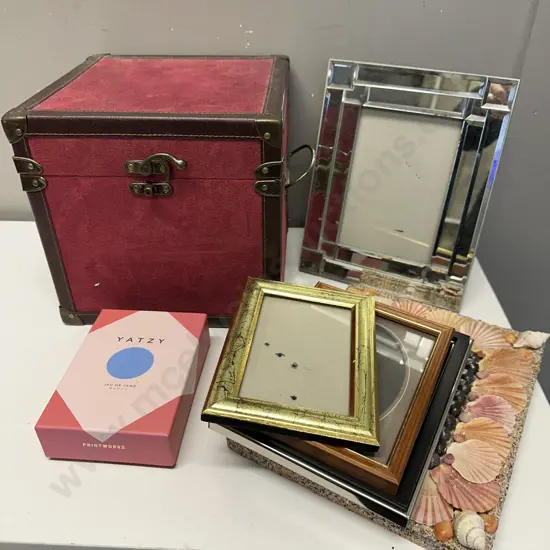 Cube Storage Box With Assorted Photo Frames & Yatzy Game