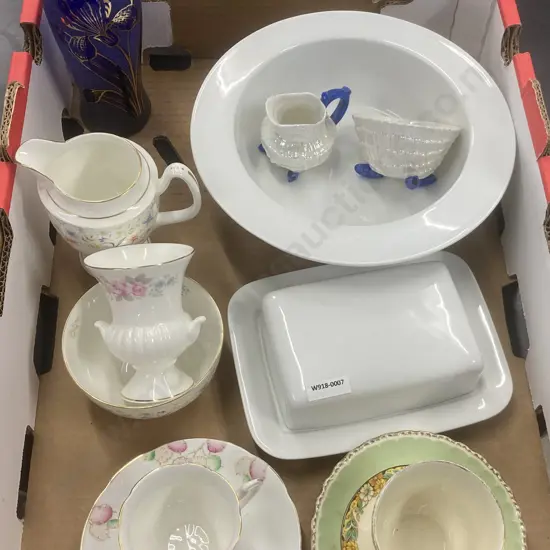 Box lot Assorted China
