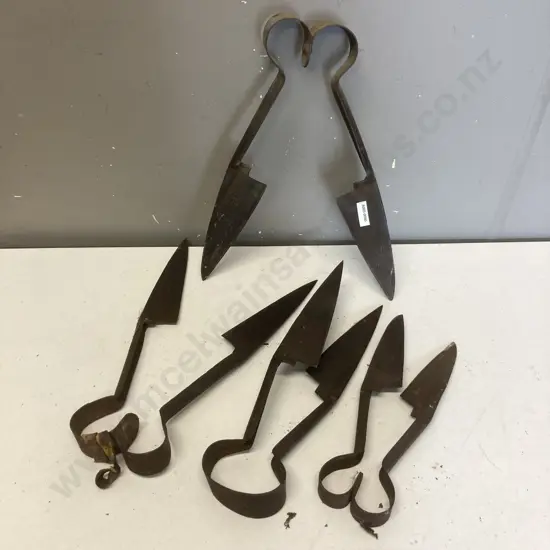 Vintage Shears x 4