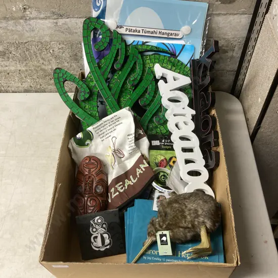 Box Lot NZ Items, Books Etc