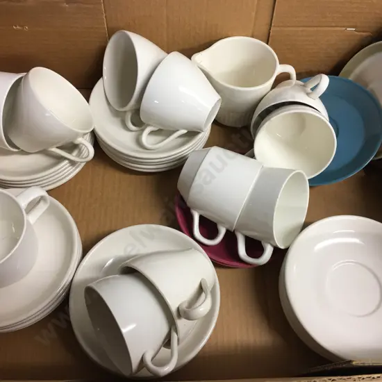 Assorted Crown Lynn China Items