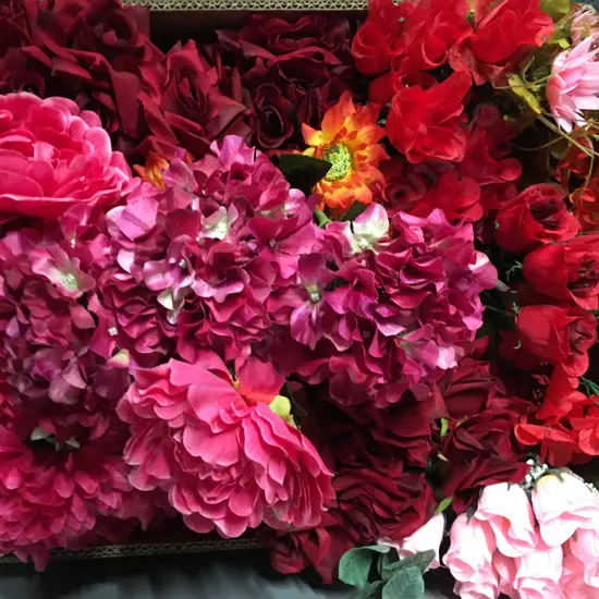 Box Lot Assorted Dried Flowers