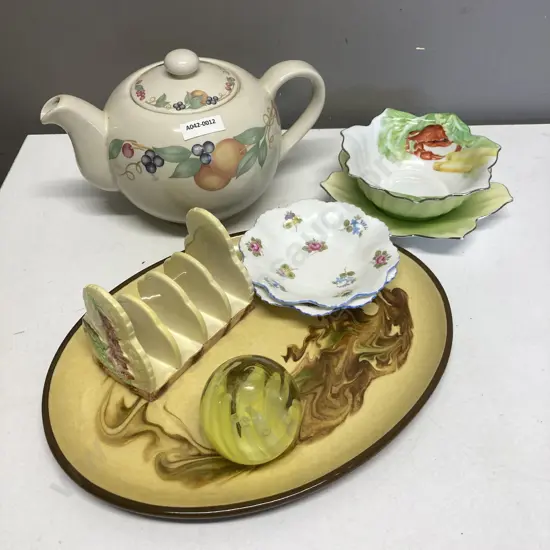 Abundance Japan Teapot, Shelley Dishes Etc