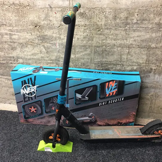Invert Black & Teal Dirt Scooter With Mad Gear Scooter Stand