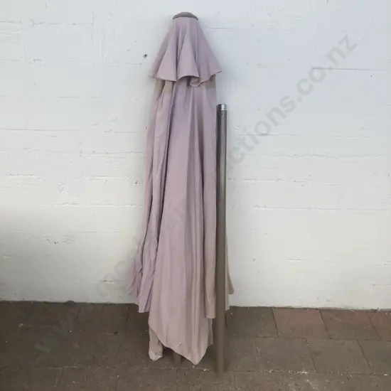Market Umbrella - Aluminium 2.7Mt Taupe