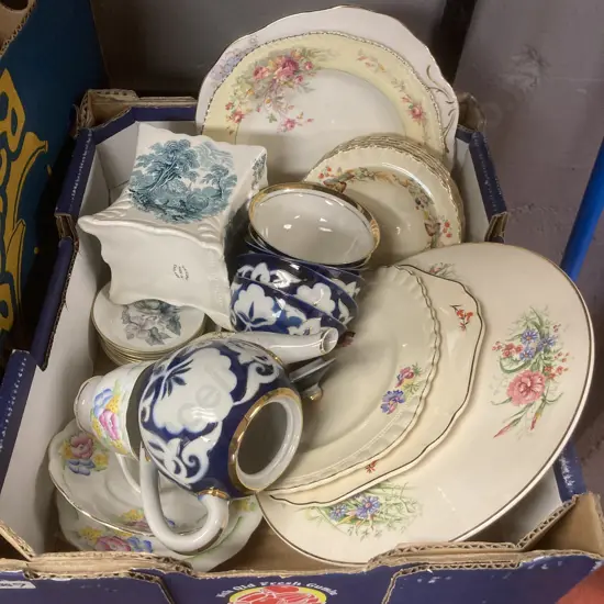 Assorted China Items Including Planter,Teapot Etc