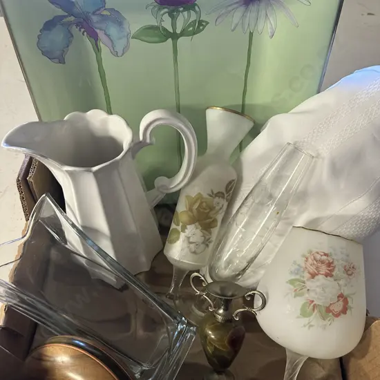 Creative Collections Jug, Vases, Linen Table Cloth Etc