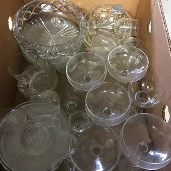 Assorted Crystal & Glassware Items