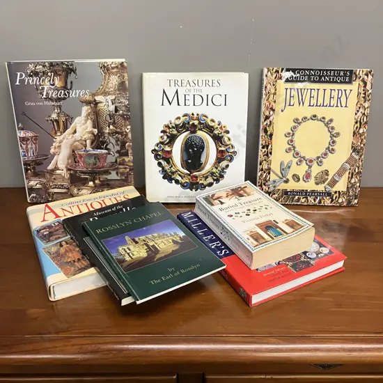 Books - Treasures Of The Medici, Antiques Reference Books Etc