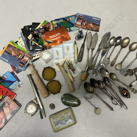 Assorted Vintage Items