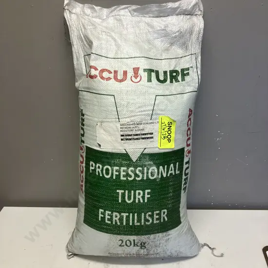 AccuTurf Professional Turf Fertiliser 20 Kg Bag