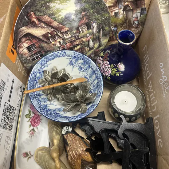 Wedgwood Collectors Plates, Duck Ornaments, Plate Stands Etc