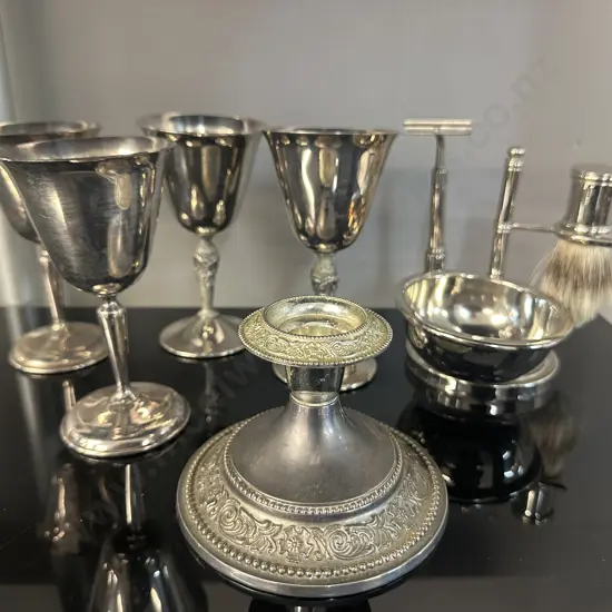 Selection Of Silverware & Shaving Items