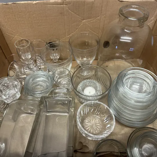 Assorted Vintage Glass Ware Items