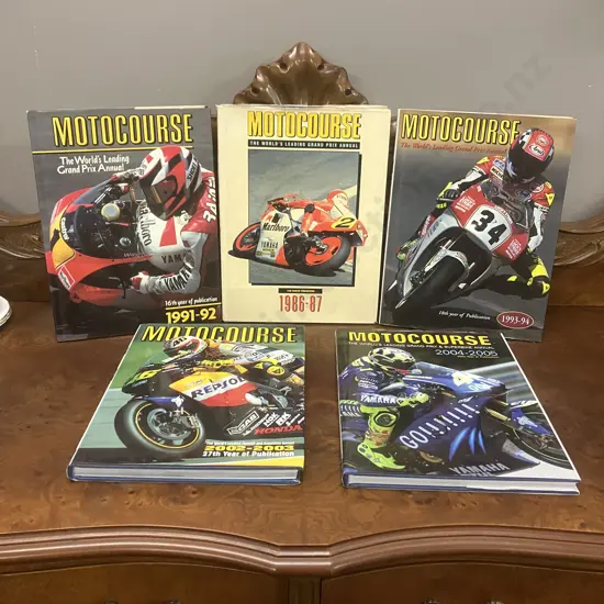 Lot of Five Autocourse: The World's Leading Grand Prix Annuals - 1986-87, 1991-92, 1993-94, 2002-2003 And 2004-2005