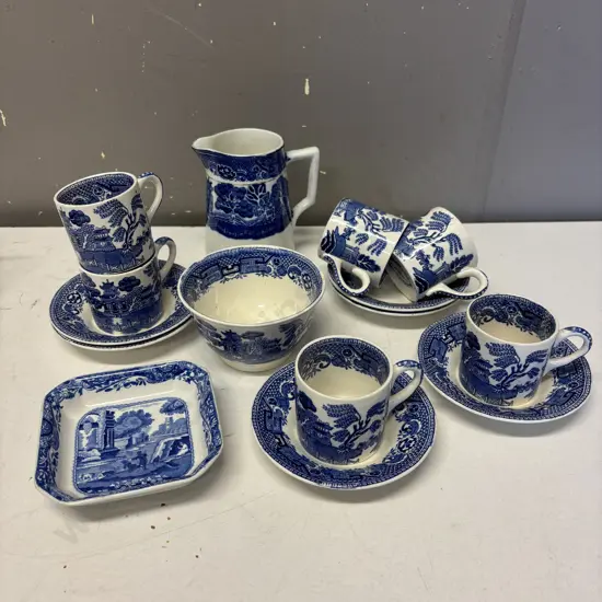 Swinnertons Blue and White "Old Willow" teaware incl. Spode and Phoenix blue and white items