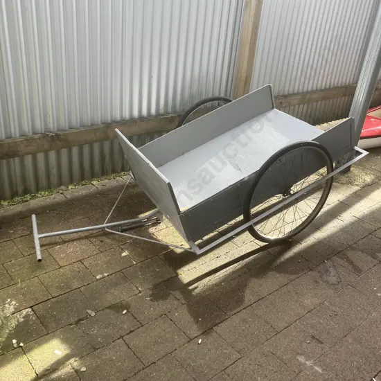 Garden Cart With 80 x 120cm Wooden Tray