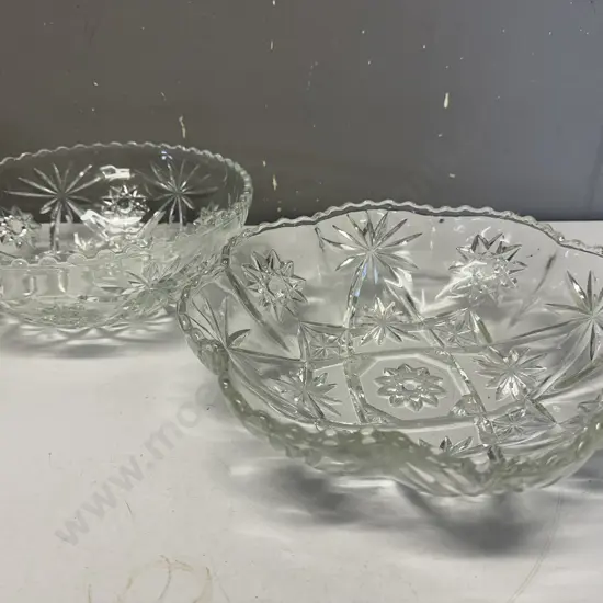 Anchor Hocking Star Of David Glassware Bowls Dia27cm & Dia30cm.