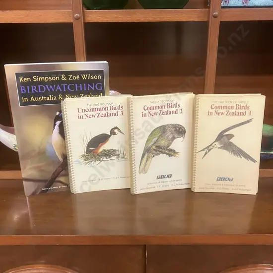 The Fiat Book of Birds In NZ - Common Birds 1 & 2, Uncommon Birds 3