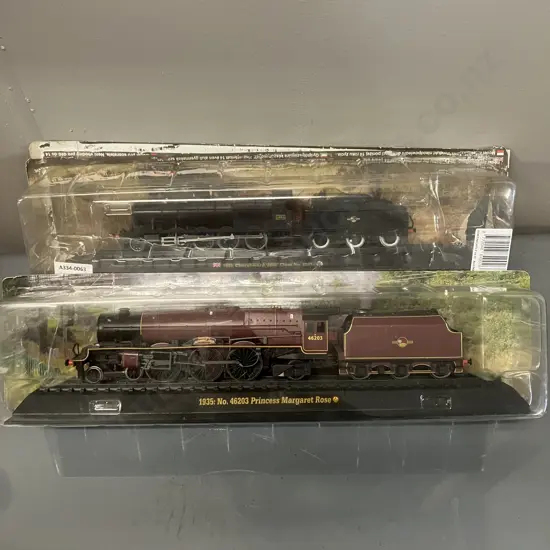 1918 Churchward '2800' Class No.2861 & 1935 No.42602 Princess Margaret Rose Locomotives - 1:76 Scale Static Models