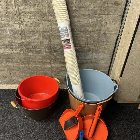 Plastic Handled Bins, Bucket, Brush & Shovels, Gripper Liner Roll