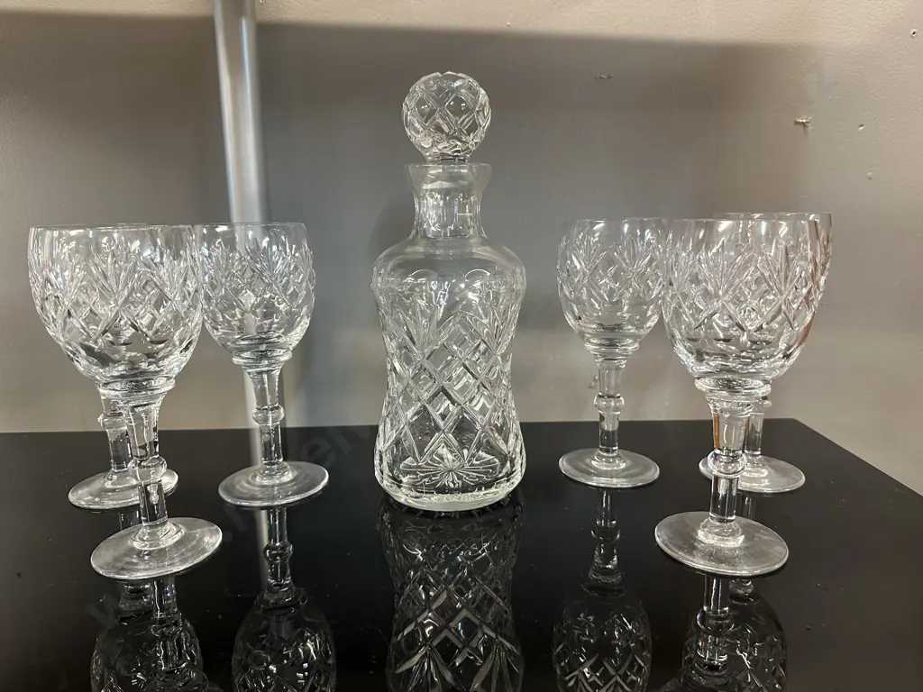Vintage Crystal Decanter With Set Of Six Wine Glasses Image 1++