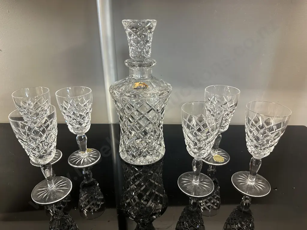Vintage Astra Crystal Decanter With Six Czechoslovakia Glasses Image 1++