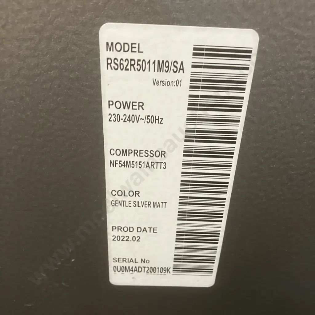 Samsung 655Litre Side By Side Fridge Freezer In Gentle Silver Matt Finish, Model SRS694NLS - (02 / 2022) Image 1++