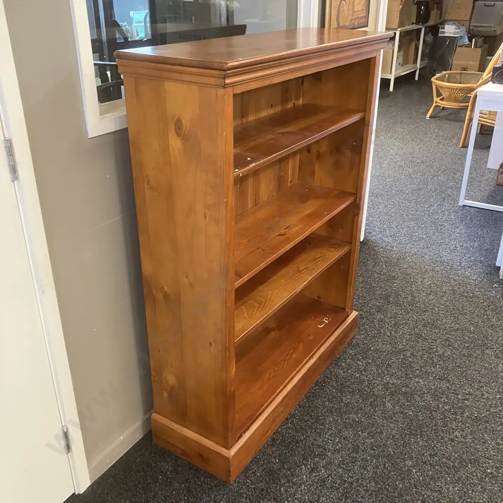 Pine 3 Shelf  Bookcase, Tongue & Groove Back. H120 W95 D32cm Image 1++